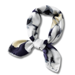 Foulard de soie pour cheveux